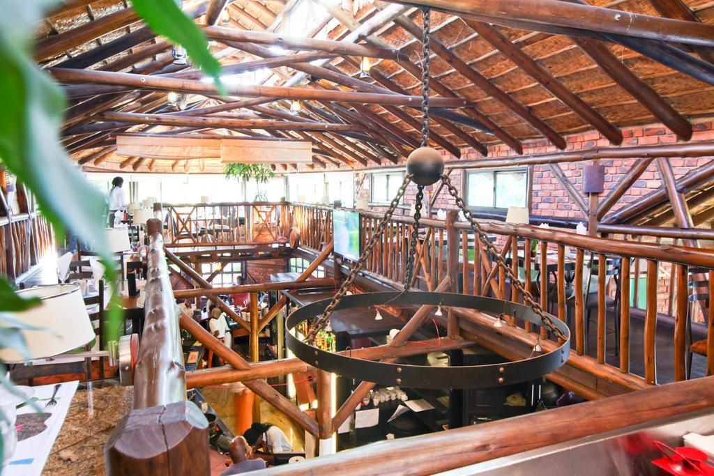 Roof Of Africa Hotel Windhoek Luaran gambar