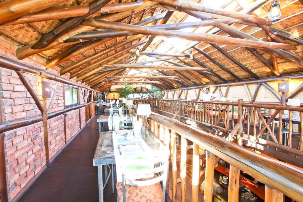Roof Of Africa Hotel Windhoek Luaran gambar